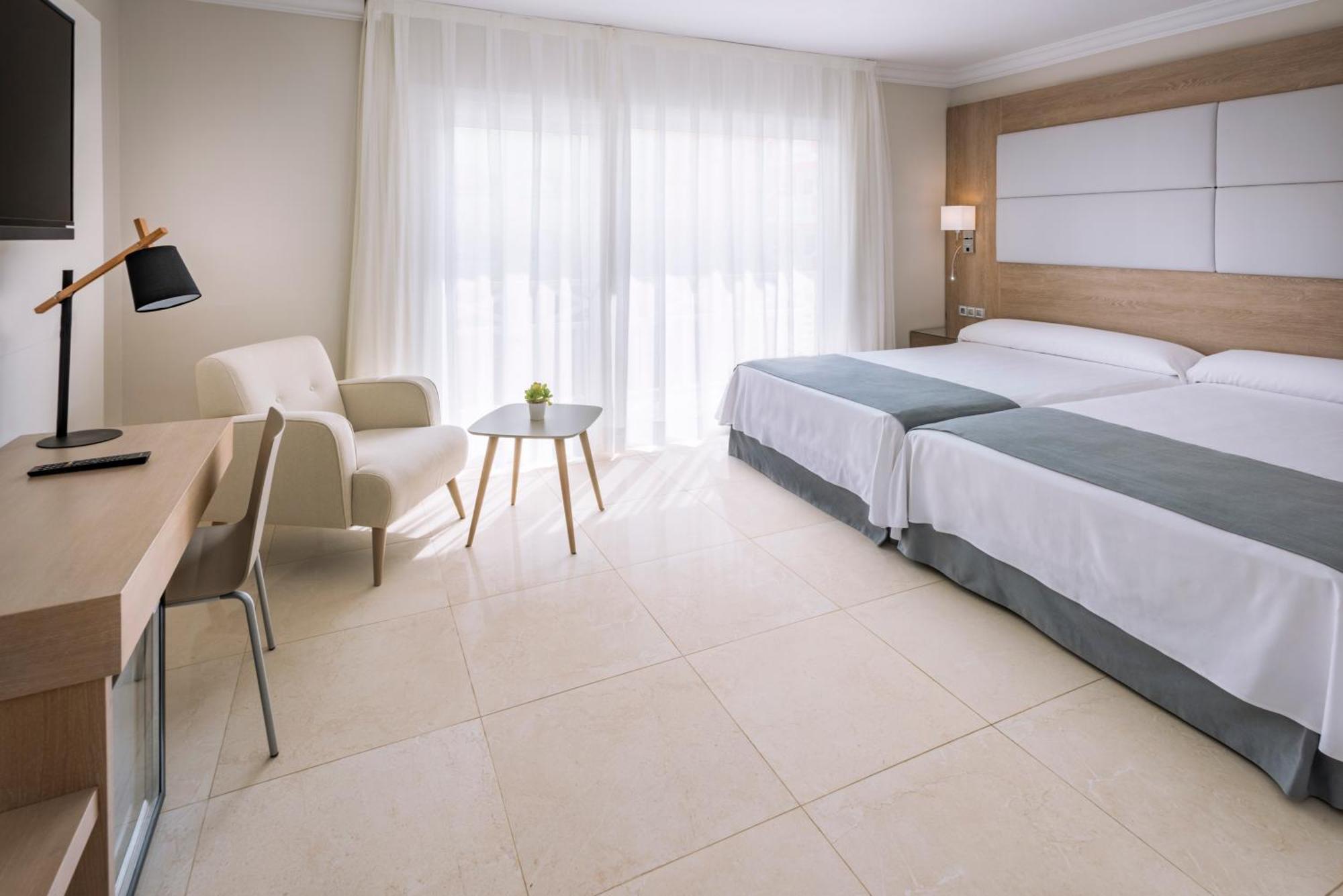 Suite Júnior